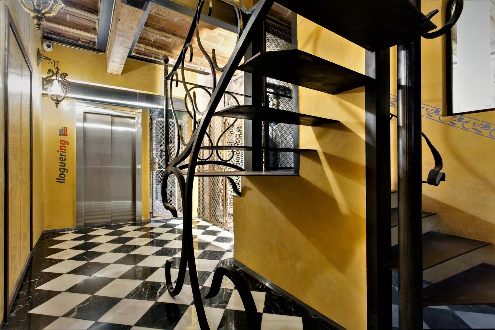 Barcelona Classic Palau Apartments エクステリア 写真